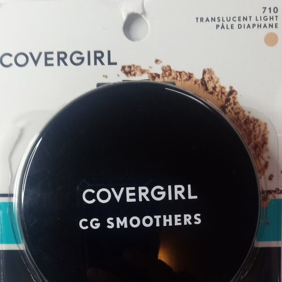 CoverGirl CG Smoothers Pressed Face Powder Translucent Light #710 NEW 9.3g - Picture 1 of 4